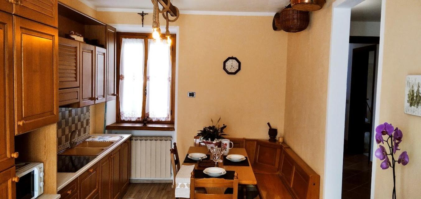 Borgo Antico Chalet Appartamenti Fara Novarese 외부 사진